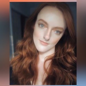 Meet your Posher, Fallon